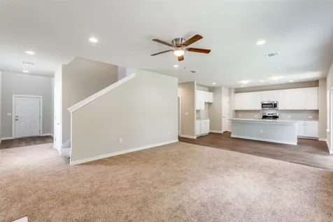 6409 Orange Blossom Way Austin TX 78744