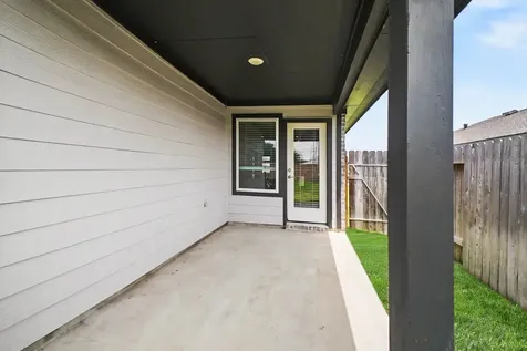 7310 Lakeway Bluff Lane Richmond TX 77407