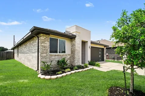 7310 Lakeway Bluff Lane Richmond TX 77407