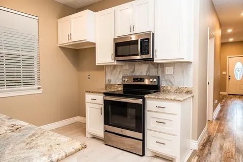 1306 S Austin Street Brenham TX 77833