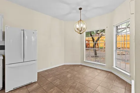 11105 Forest Breeze Live Oak TX 78233