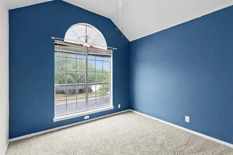 11105 Forest Breeze Live Oak TX 78233