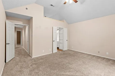 11105 Forest Breeze Live Oak TX 78233