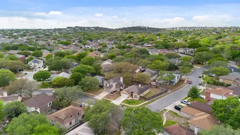 11105 Forest Breeze Live Oak TX 78233