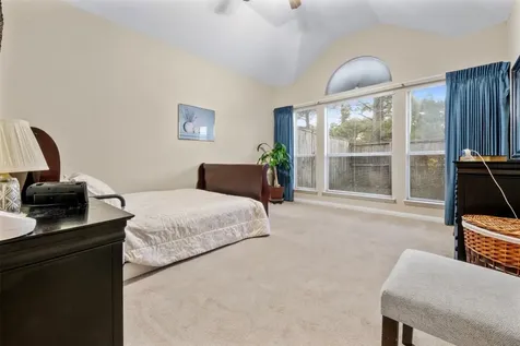 2334 Everest Way Kingwood TX 77339