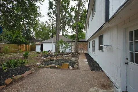 1719 Wagon Gap Trail Houston TX 77090