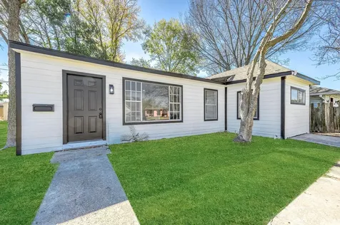 1706 12th Street Galena Park TX 77547