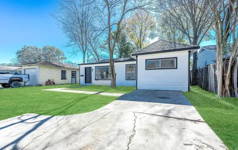 1706 12th Street Galena Park TX 77547