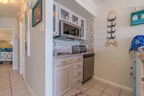 6300 Seawall Boulevard 4203 Galveston TX 77551