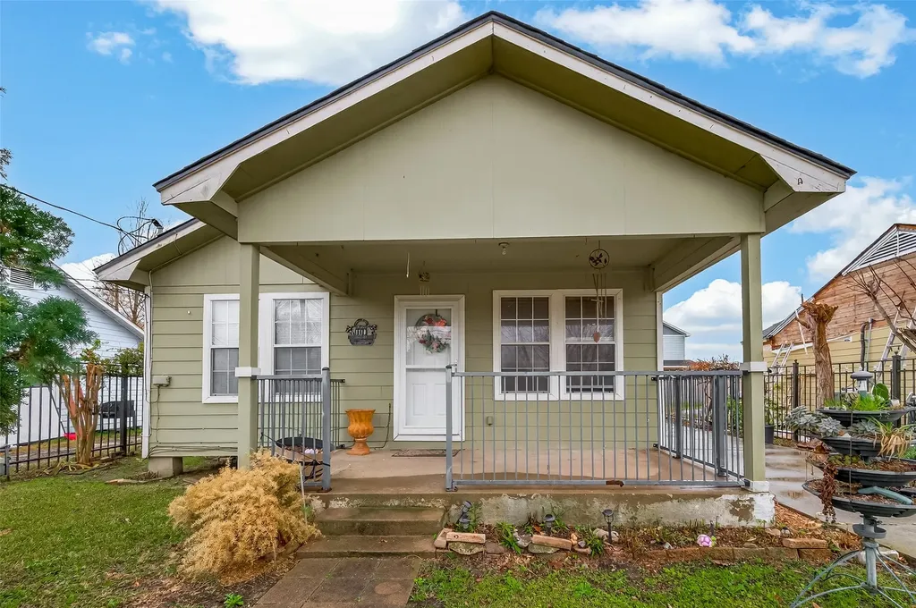1110 11th Street Galena Park TX 77547