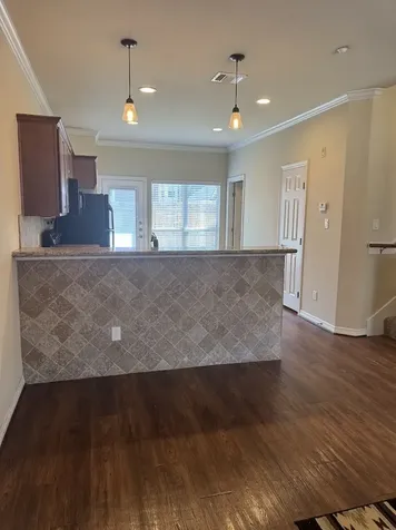 1198 Jones Butler Road 1904 College Station TX 77840