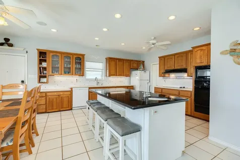 13037 John Reynolds Road Galveston TX 77554