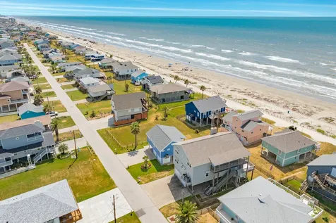 13037 John Reynolds Road Galveston TX 77554