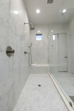 205 Portland Street Houston TX 77006