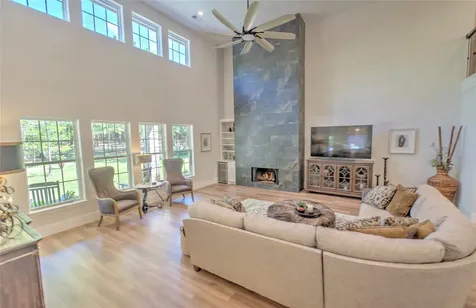 15508 Crown Oaks Drive Montgomery TX 77316