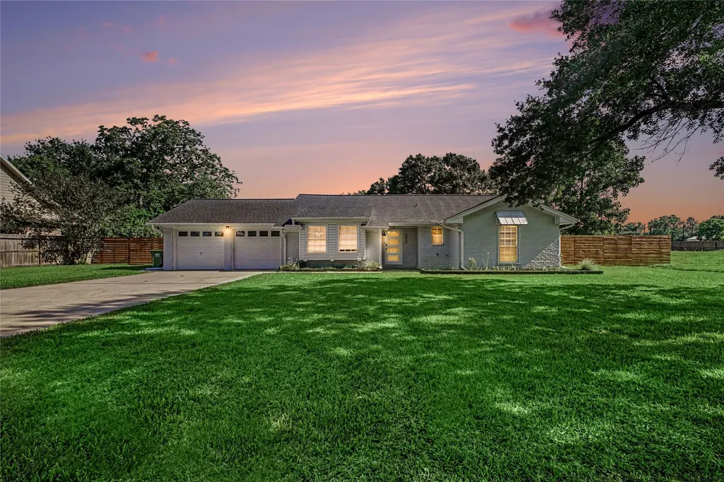 5917 Figland Street Pearland TX 77584