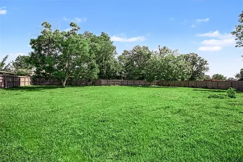 5917 Figland Street Pearland TX 77584