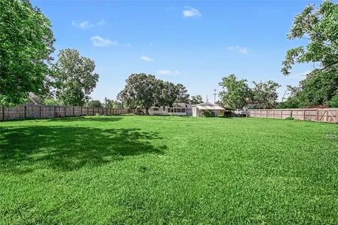 5917 Figland Street Pearland TX 77584