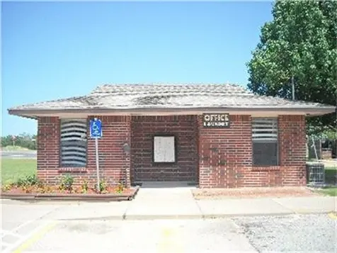 835 Us Highway 84 W Teague TX 75860