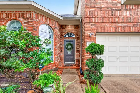 6027 Bassetdale Lane Houston TX 77084