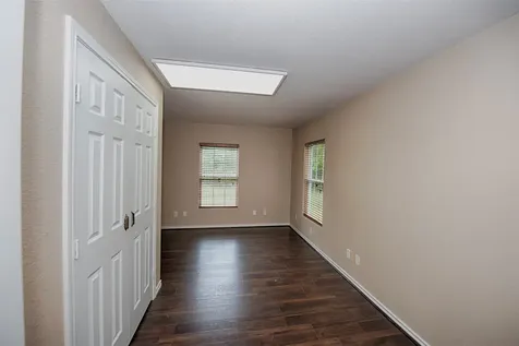 715 Grand Avenue Bacliff TX 77518
