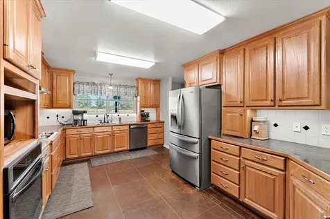 3115 Rains County Road 2610 Alba TX 75410