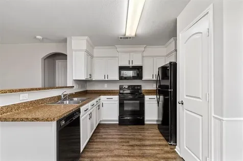 5807 Treasure Cove Road Cove TX 77523