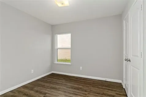 5807 Treasure Cove Road Cove TX 77523