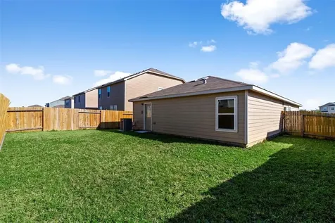 5807 Treasure Cove Road Cove TX 77523