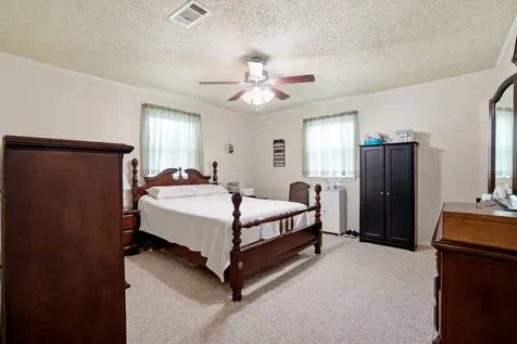 209 Red Oak Street Livingston TX 77351