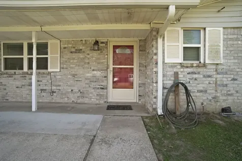 209 Red Oak Street Livingston TX 77351