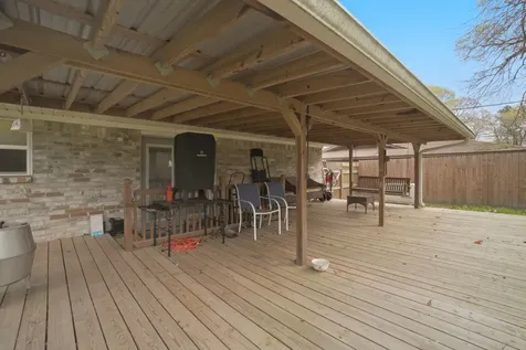 209 Red Oak Street Livingston TX 77351