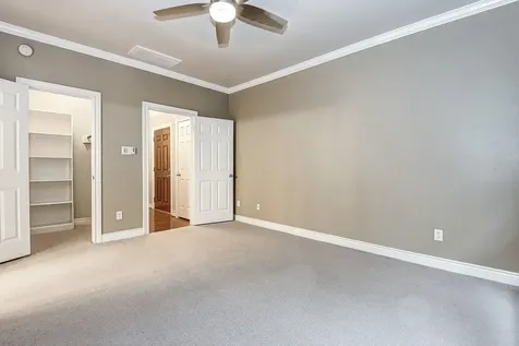 2905 Clinton Drive Houston TX 77020