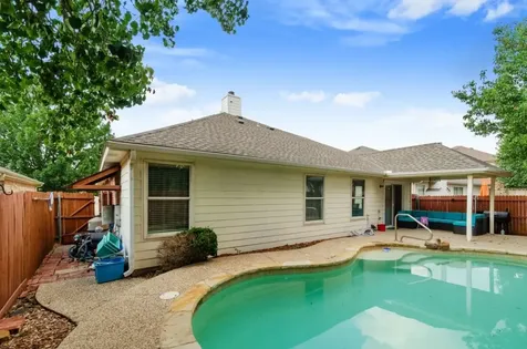 1504 Morning Dove Aubrey TX 76227