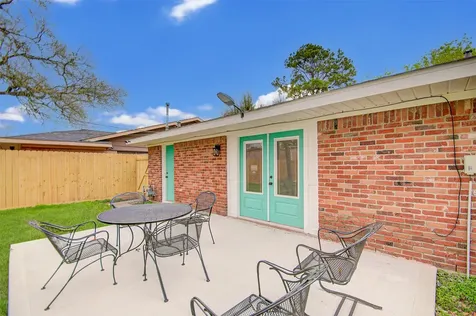 8706 Glen Valley Drive Houston TX 77061
