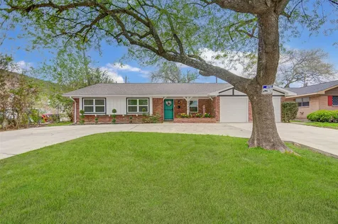8706 Glen Valley Drive Houston TX 77061