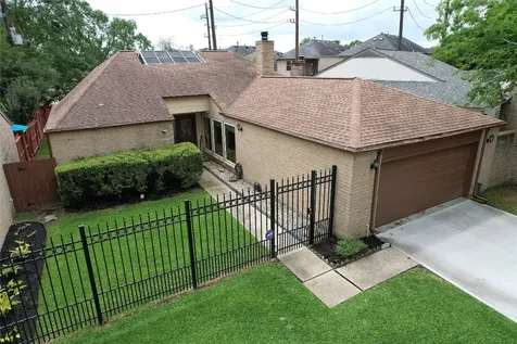 1827 Ash Meadow Drive Houston TX 77090