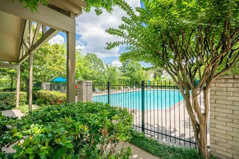 10047 Westpark Drive 49 Houston TX 77042