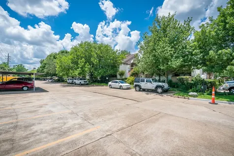 10047 Westpark Drive 49 Houston TX 77042