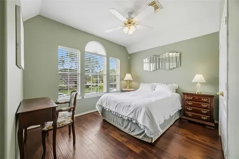 2406 Shelby Drive Pearland TX 77584