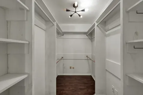 763 Worthshire Street Houston TX 77008