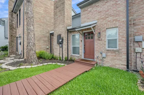 763 Worthshire Street Houston TX 77008