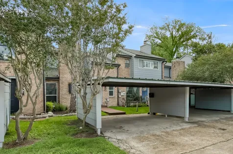763 Worthshire Street Houston TX 77008