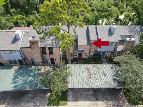 763 Worthshire Street Houston TX 77008