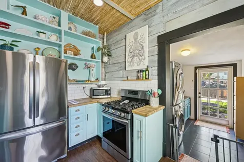 815 Winnie Street Galveston TX 77550