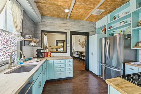 815 Winnie Street Galveston TX 77550