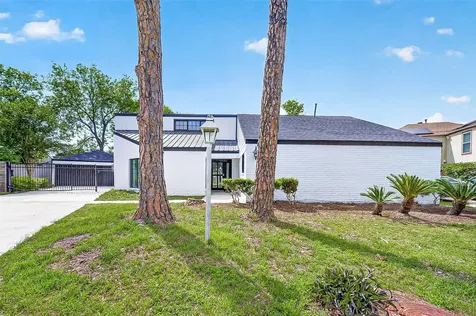 2335 Canyon Meadows Drive Missouri City TX 77489
