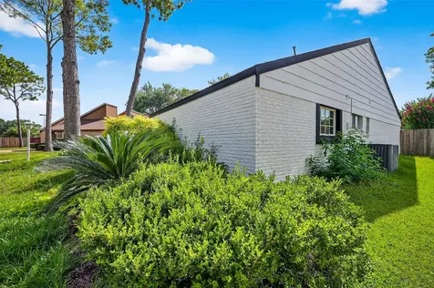 2335 Canyon Meadows Drive Missouri City TX 77489