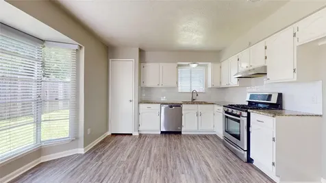 4138 Swinden Drive Houston TX 77066