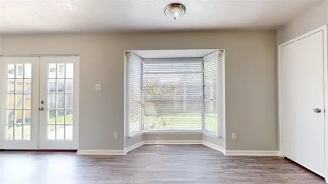 4138 Swinden Drive Houston TX 77066